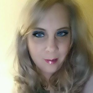 Meet your Posher, Brandy